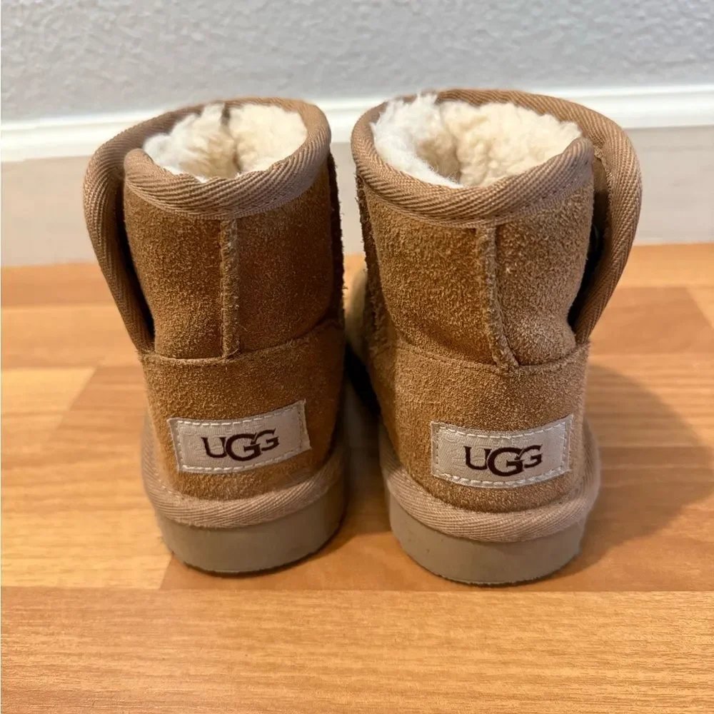 UGG brown suede